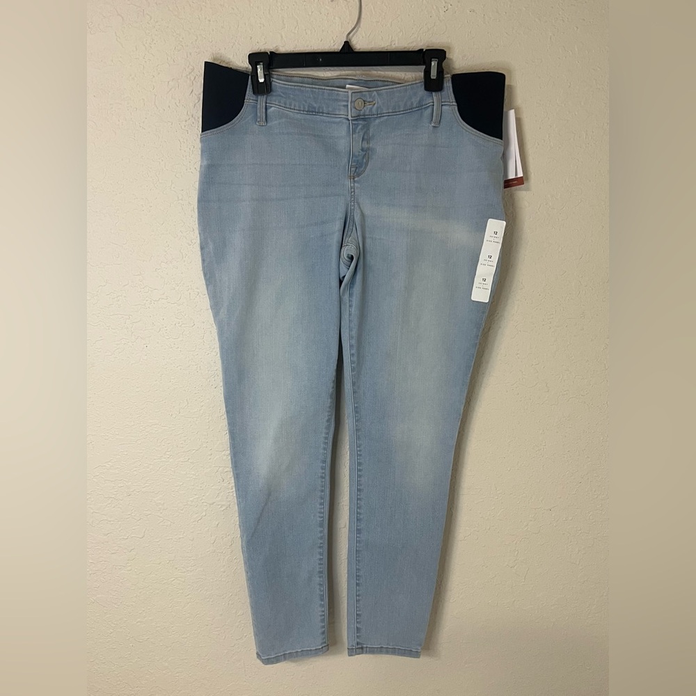 Isabel Maternity  Woman’s Skinny Jeans Light Wash Under Belly Stretch Size 12